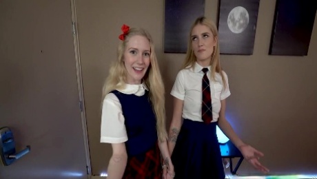 Twin blondes sharing cock in a perfect POV play