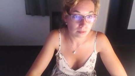 All Wet! Chaturbate Webcam Show with Ice Cubes - No Sound
