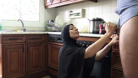 Algerian Beurette invites boys to her apartment in Marseille and sucks them off in her kitchen
