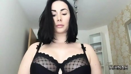 BBW Paige Turnah Teases You with Fantasy Blowjob on Her Fingers