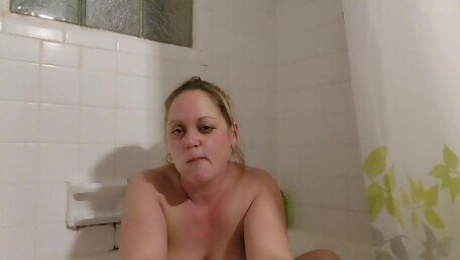 Hot bath with some dirty talk