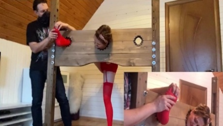 Slave cums from hardcore tickling of legs and body in stocks!