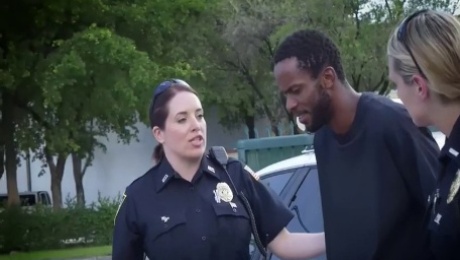 two thick police chicks fuck a black fella who fucked neighbor's wife